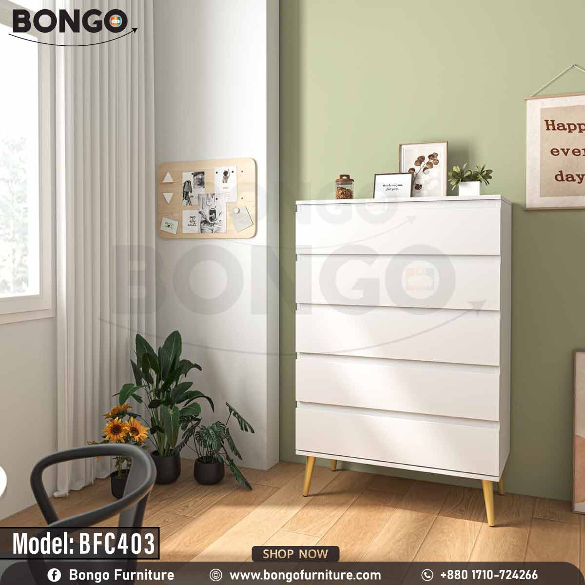 Tudor Wardrobe - BFC403.