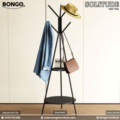 Black hall tree with clothes and a hat, branded 'Bongo', on a light background.